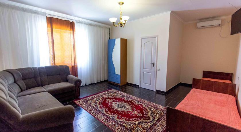 Гостиница Guest house Sofia on Yuzhnoberezhnaya 95 Судак